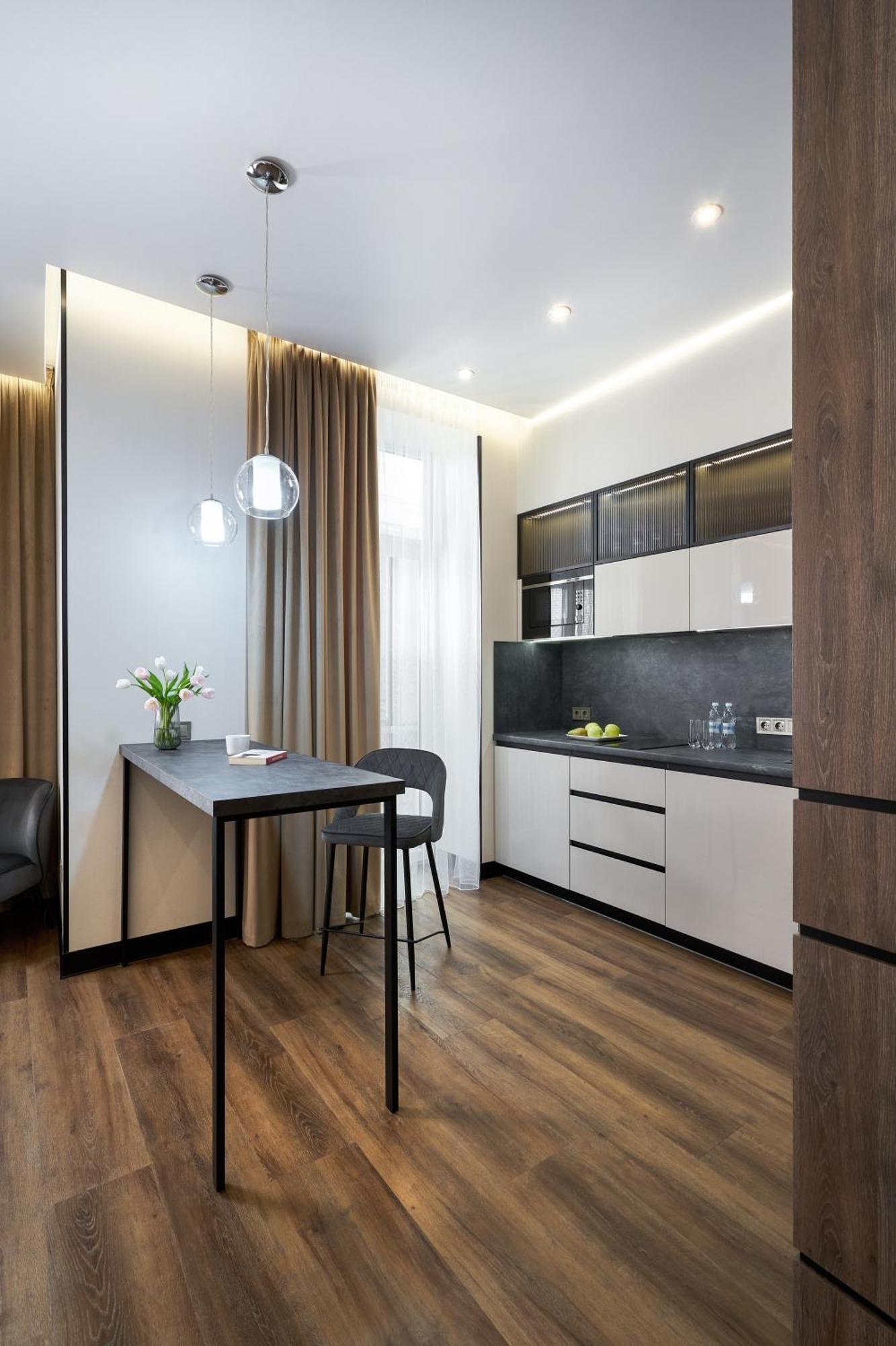 Bonapart Maidan By Uhm Kiew Exterior foto